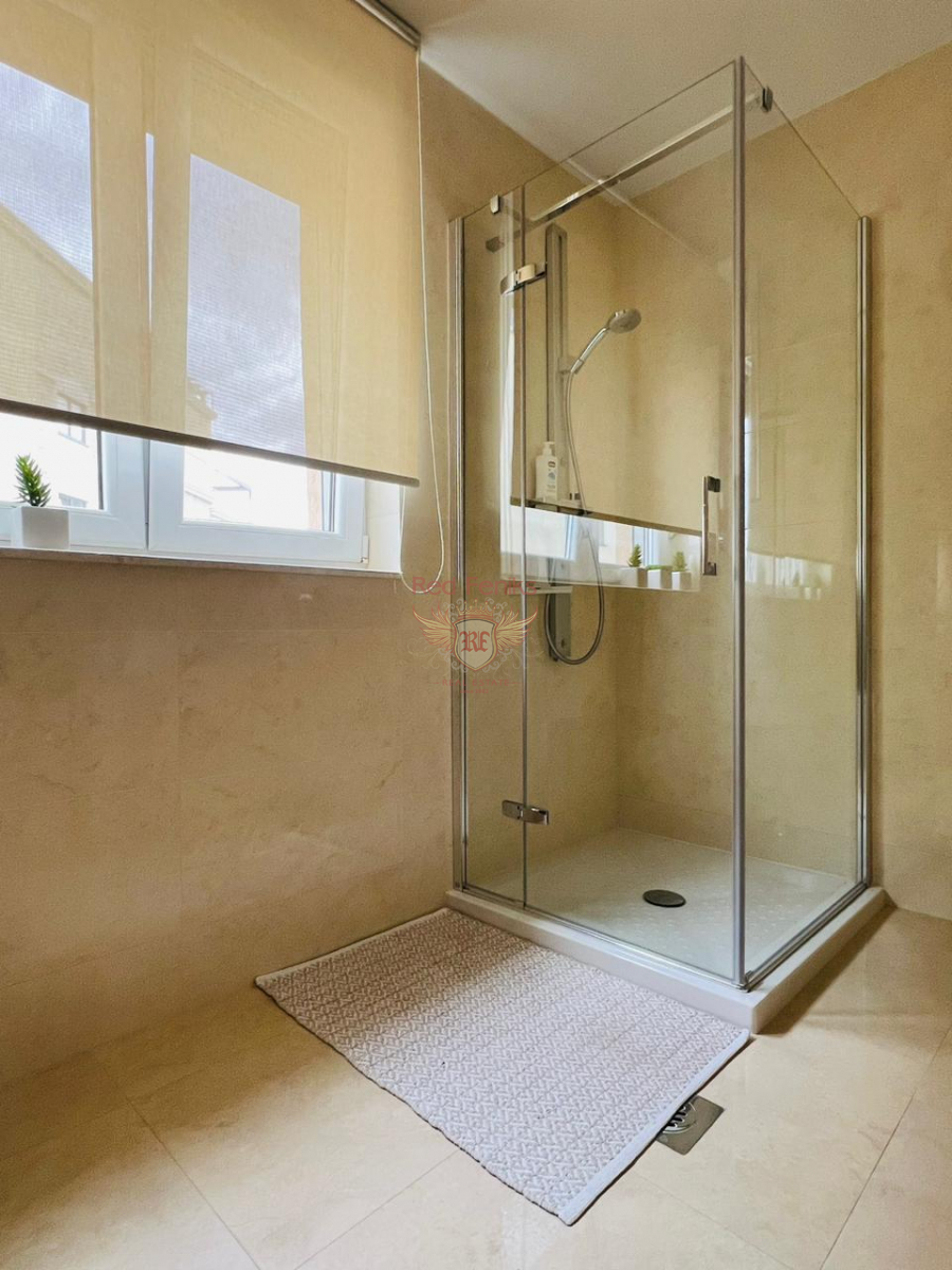 Flat in Budva, Montenegro, 136 m² - picture 15