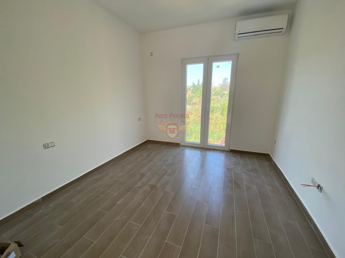 Flat in Herceg-Novi, Montenegro, 90 m² - picture 15