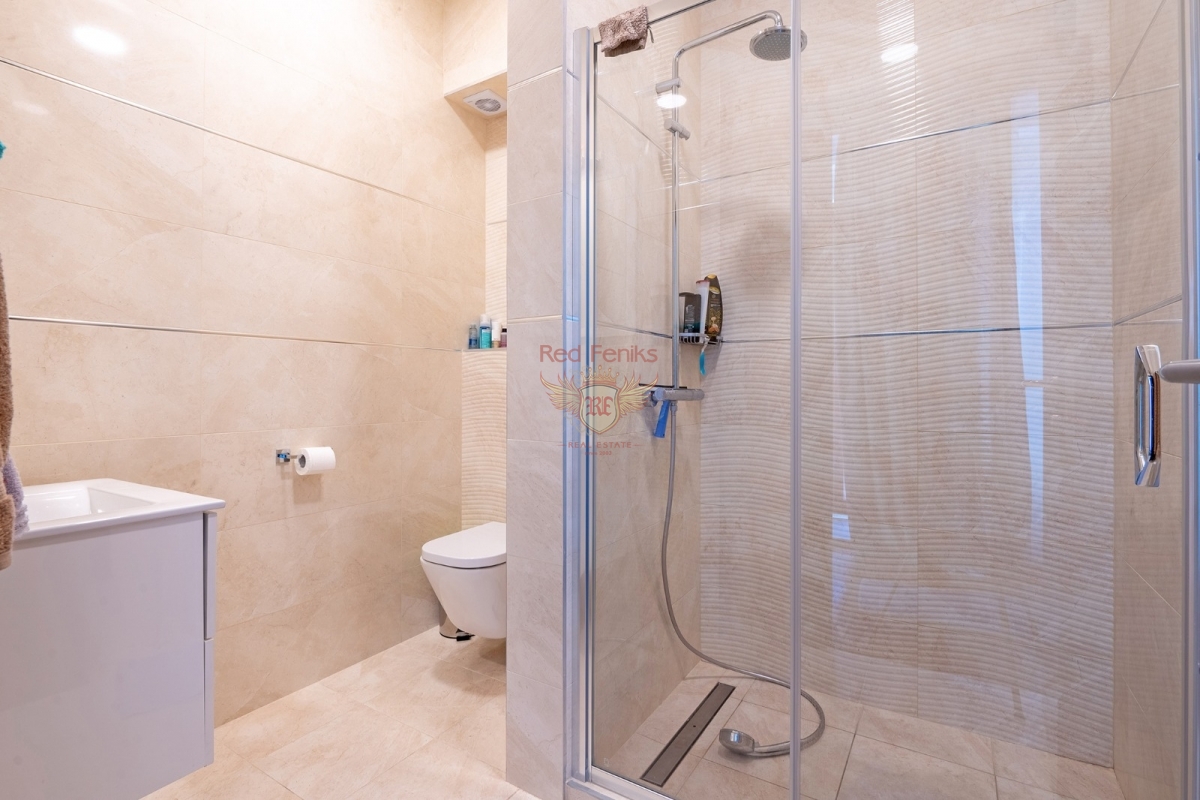 Flat in Budva, Montenegro, 170 m² - picture 15