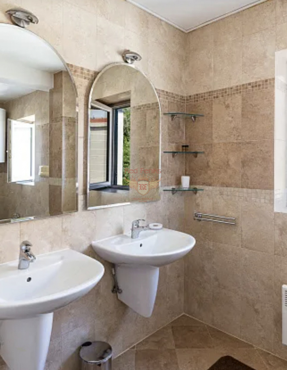 Flat in Budva, Montenegro, 139 m² - picture 15