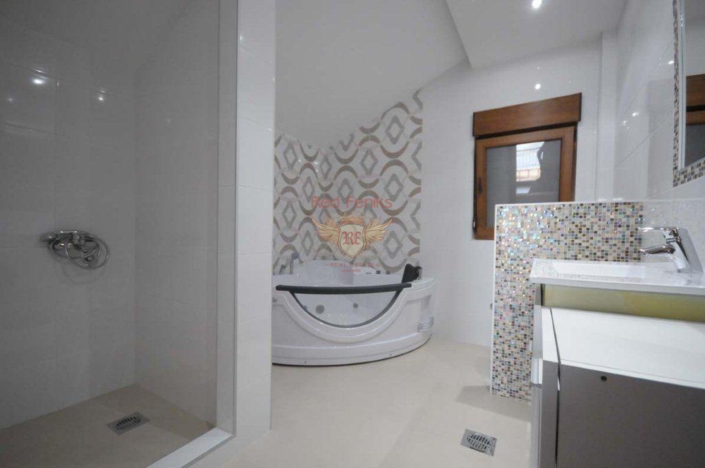 Casa a Budva, Montenegro, 300 m² - foto 16