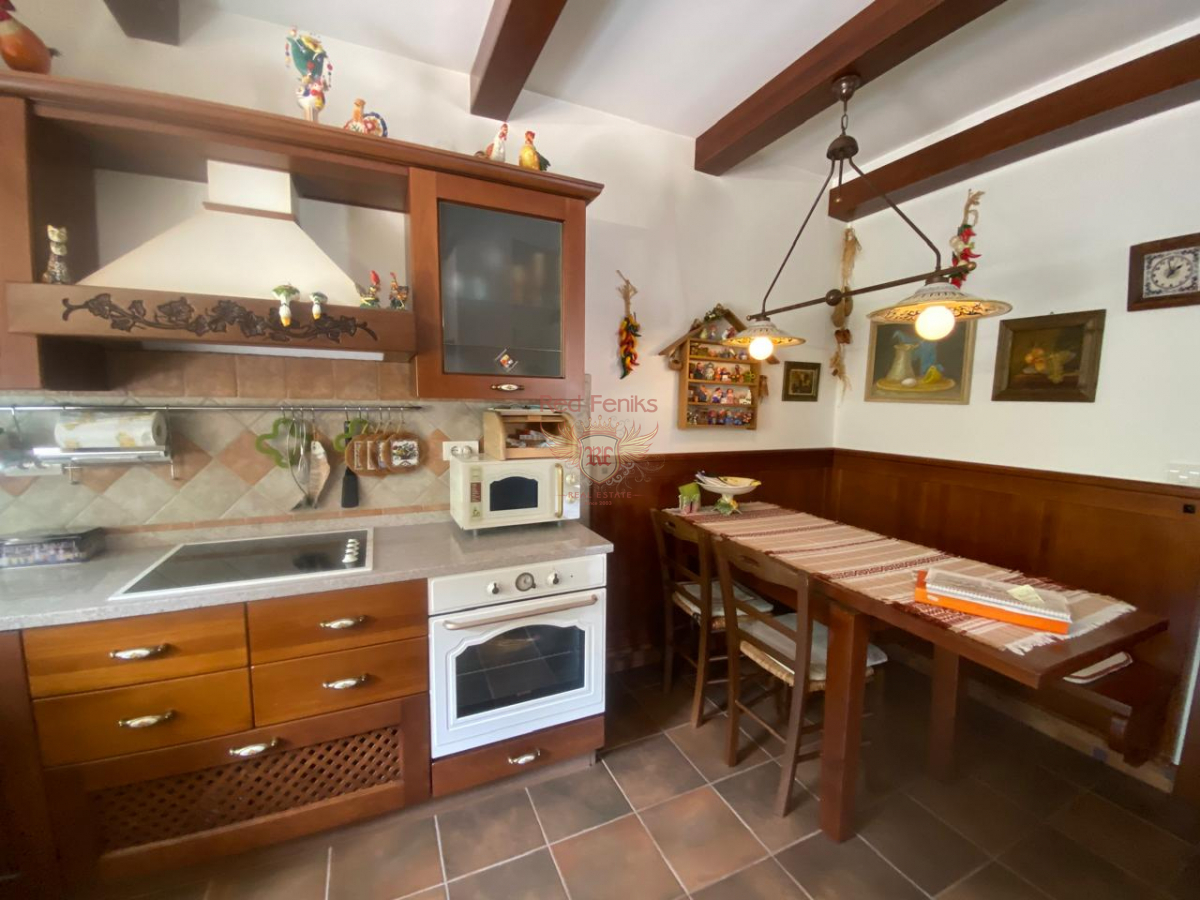 House in Kotor, Montenegro, 306 m² - picture 17