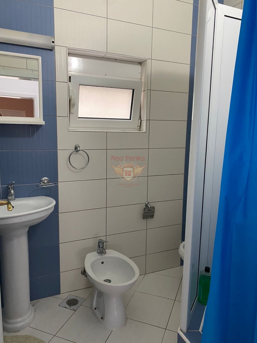 House in Bar, Montenegro, 200 m² - picture 17