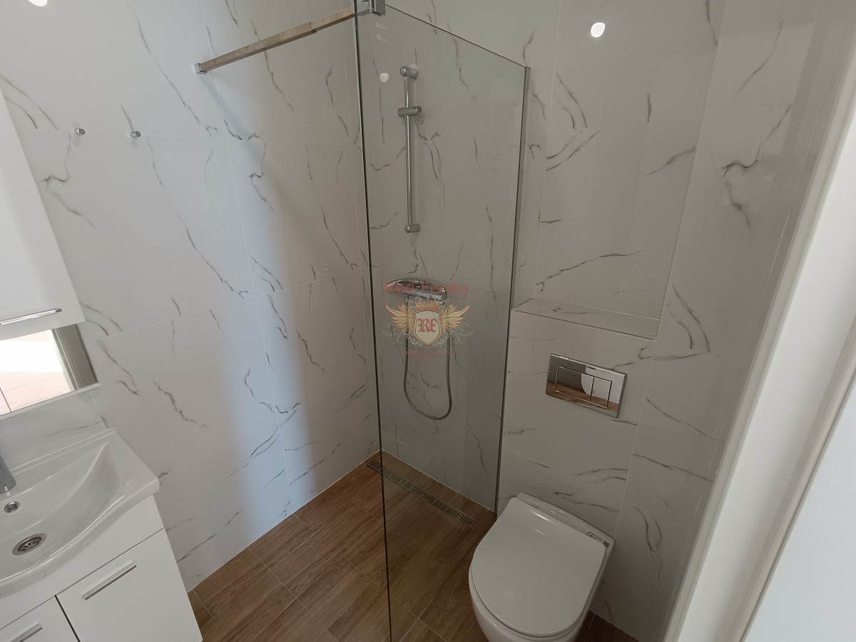 Flat in Budva, Montenegro, 53 m² - picture 18