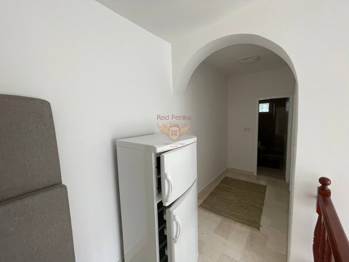 Flat in Herceg-Novi, Montenegro, 227 m² - picture 19