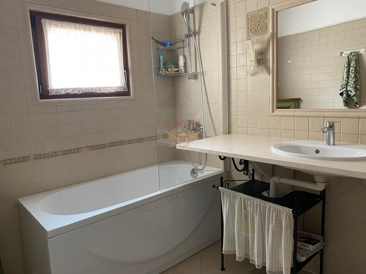 House in Kotor, Montenegro, 306 m² - picture 19