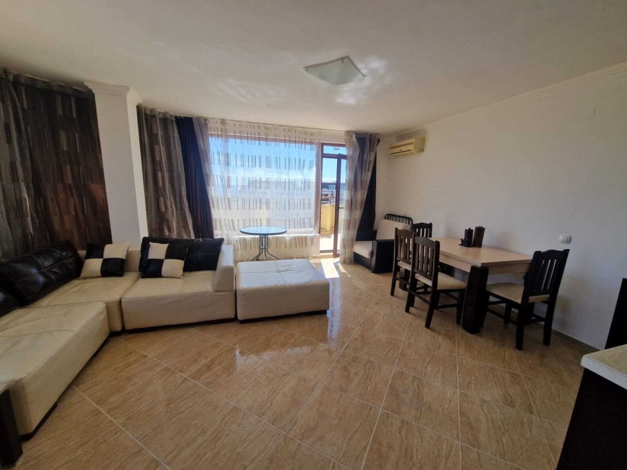 Appartement à Sveti Vlas, Bulgarie, 85 m² - image 1