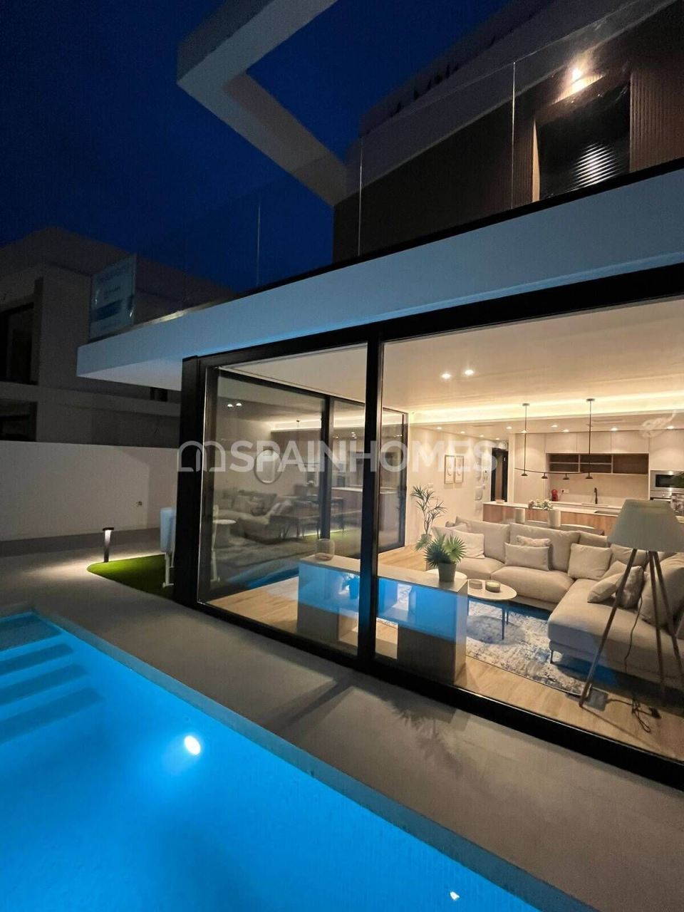 Villa à Pilar de la Horadada, Espagne, 197 m² - image 8