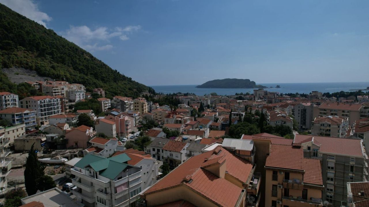 Appartamenti a Budva, Montenegro, 25.75 m² - foto 1