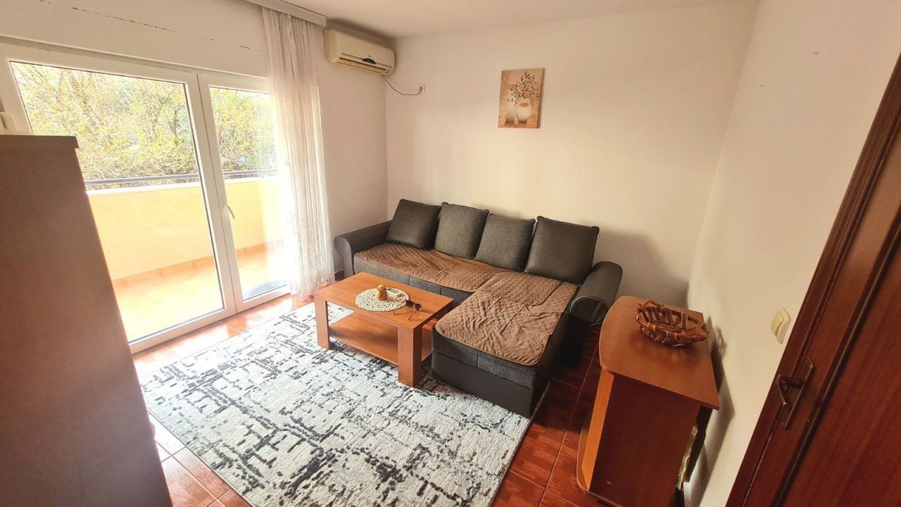 Appartement à Budva, Monténégro, 55 m² - image 1