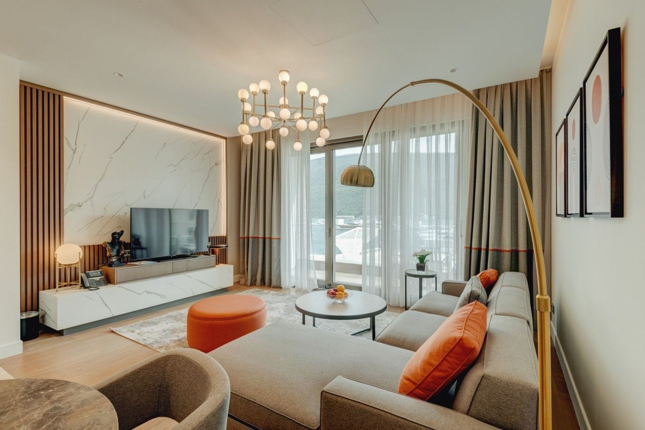 Apartment in Herceg-Novi, Montenegro, 82 m² - Foto 1