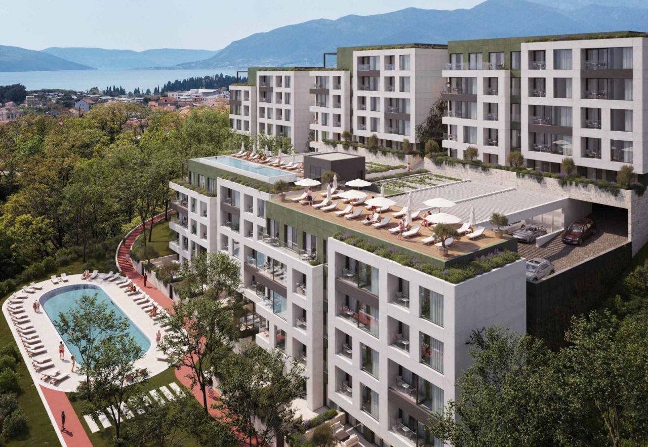 Appartement à Tivat, Monténégro, 60 m² - image 1