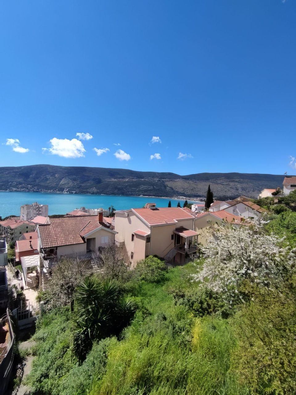 Apartment in Herceg-Novi, Montenegro, 72 m² - Foto 1