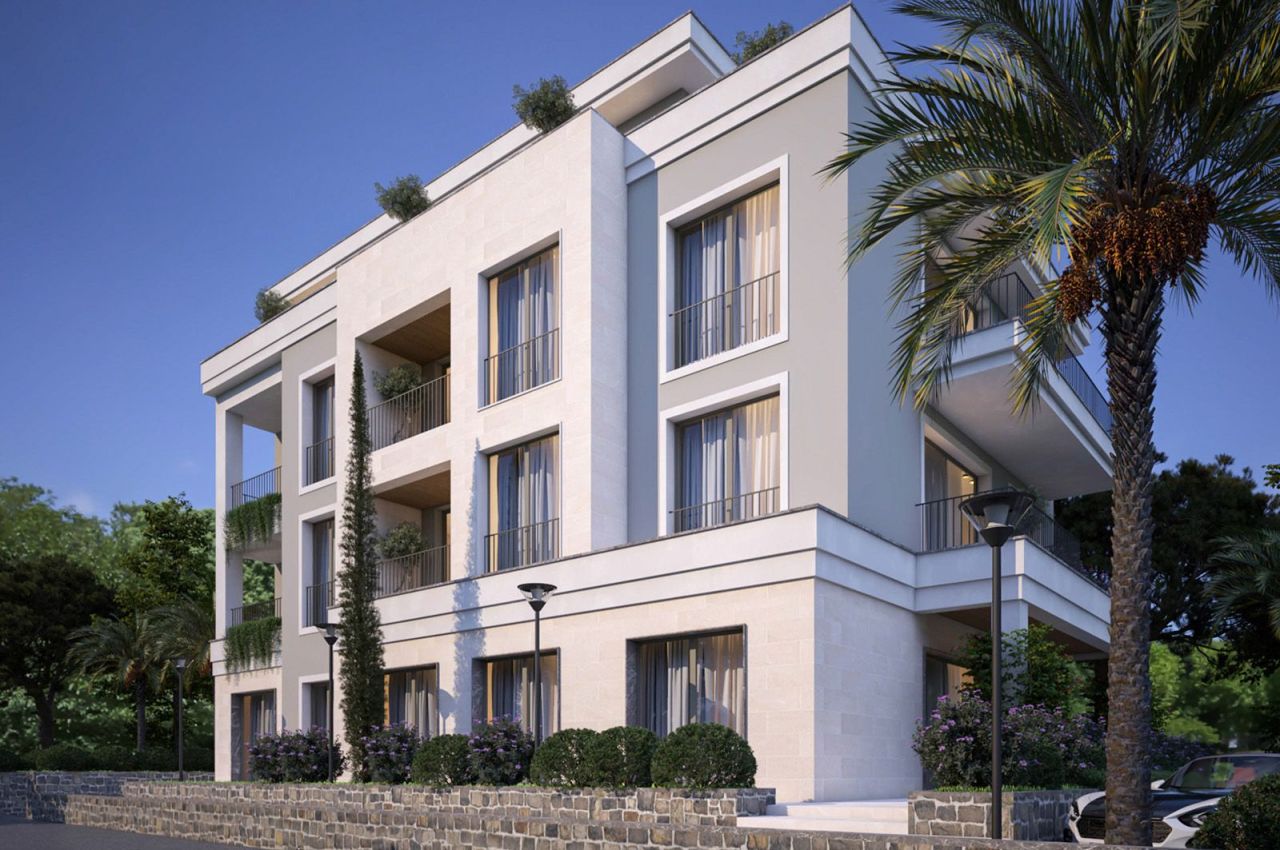 Apartment in Tivat, Montenegro, 32 m² - picture 1