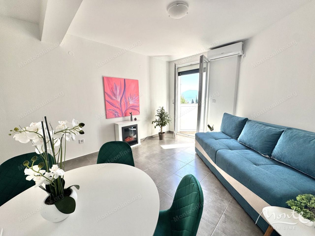 Appartement à Igalo, Monténégro, 34 m² - image 1