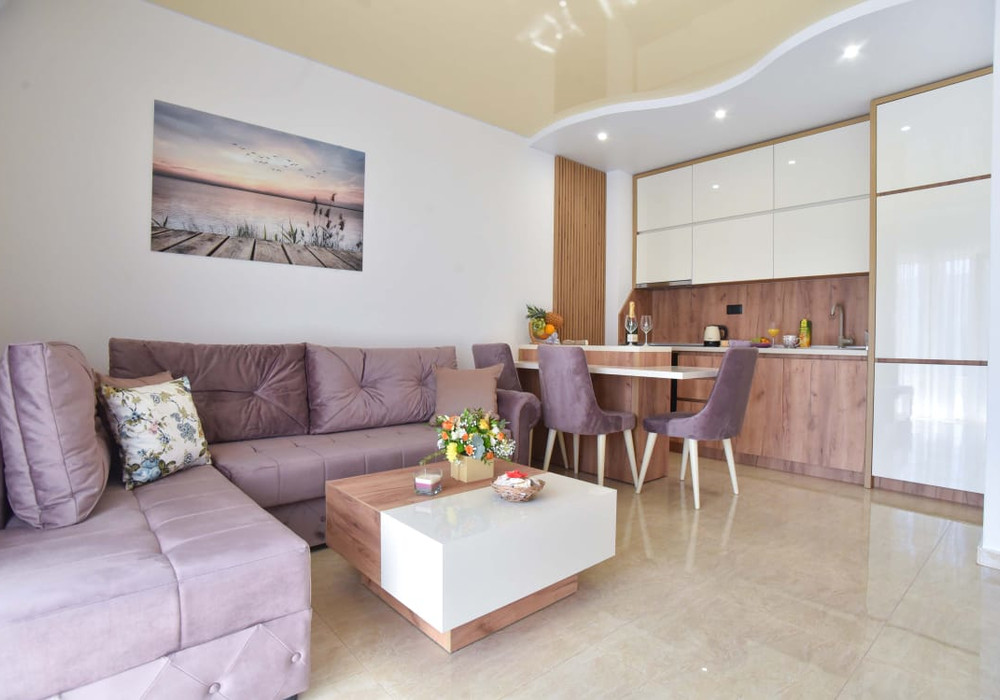 Apartment in Becici, Montenegro, 43 m² - picture 1
