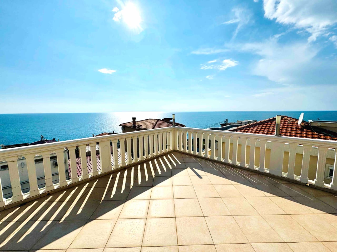 Villa au Bar, Monténégro, 290 m² - image 1