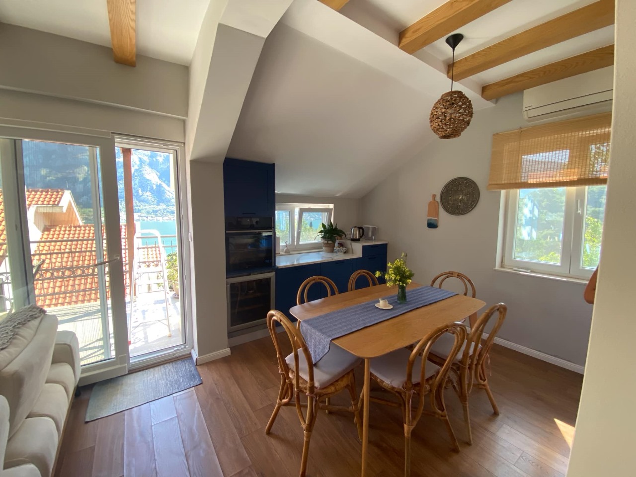 Appartamenti a Perzagno, Montenegro, 89 m² - foto 2