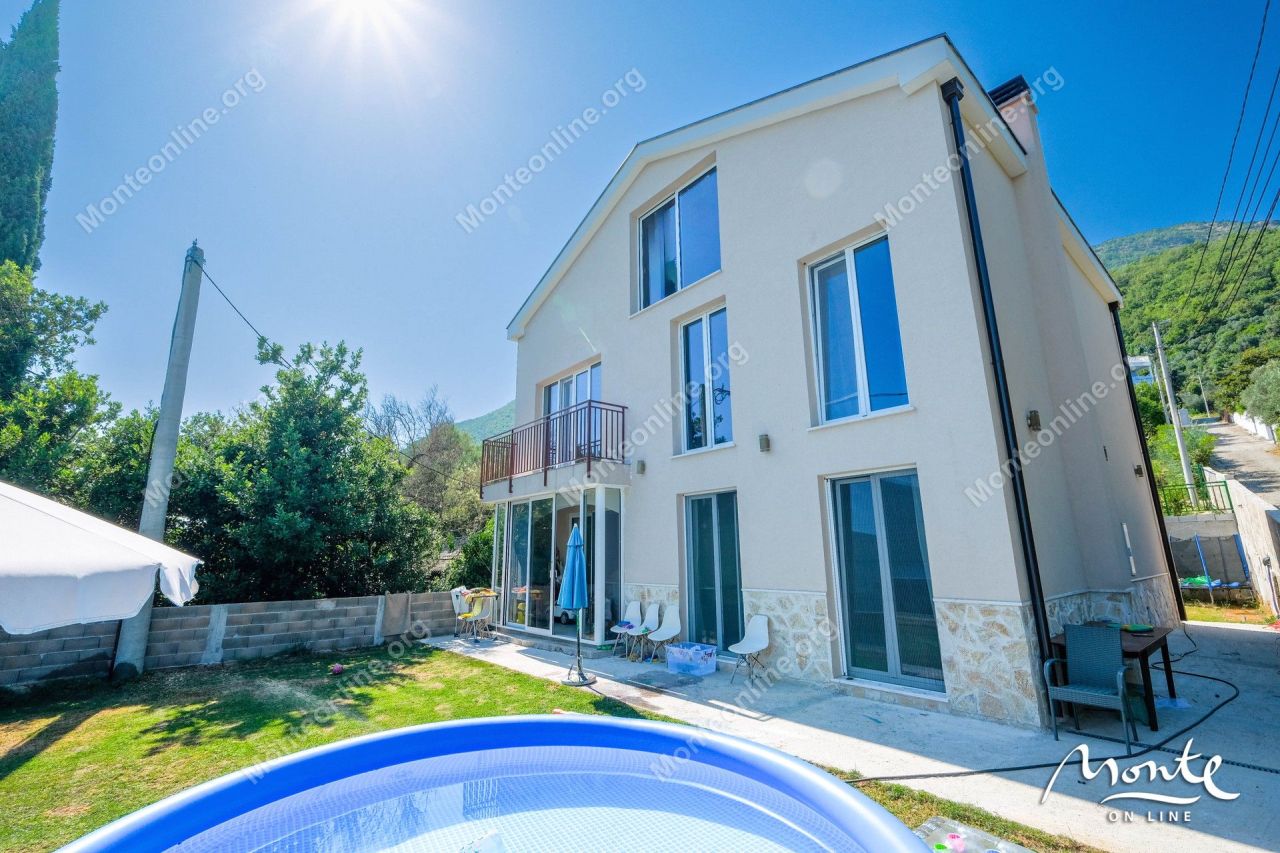 Villa en Baosici, Montenegro, 270 m² - imagen 2