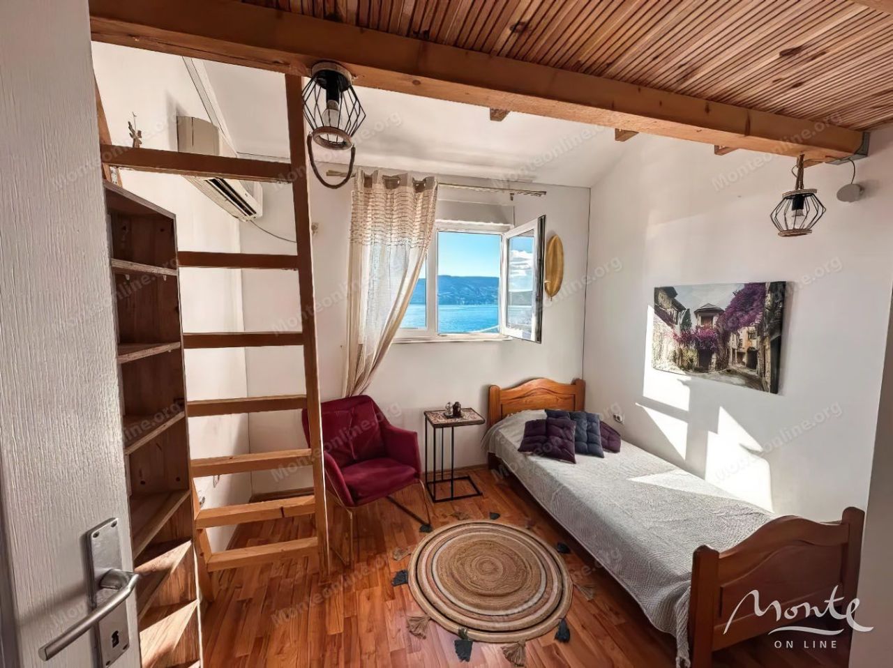 Apartment in Zelenika, Montenegro, 35 m² - picture 2