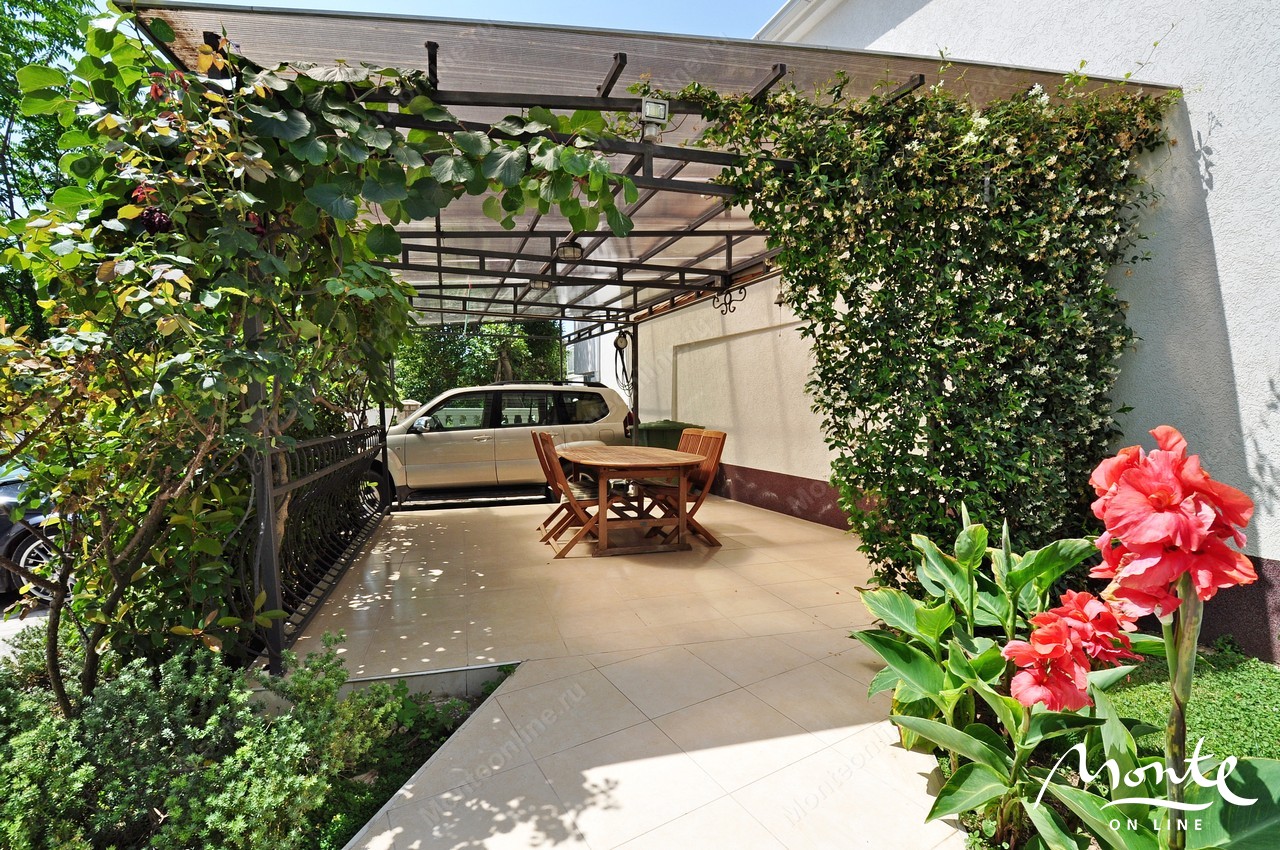 Villa in Tivat, Montenegro, 283 m² - picture 3