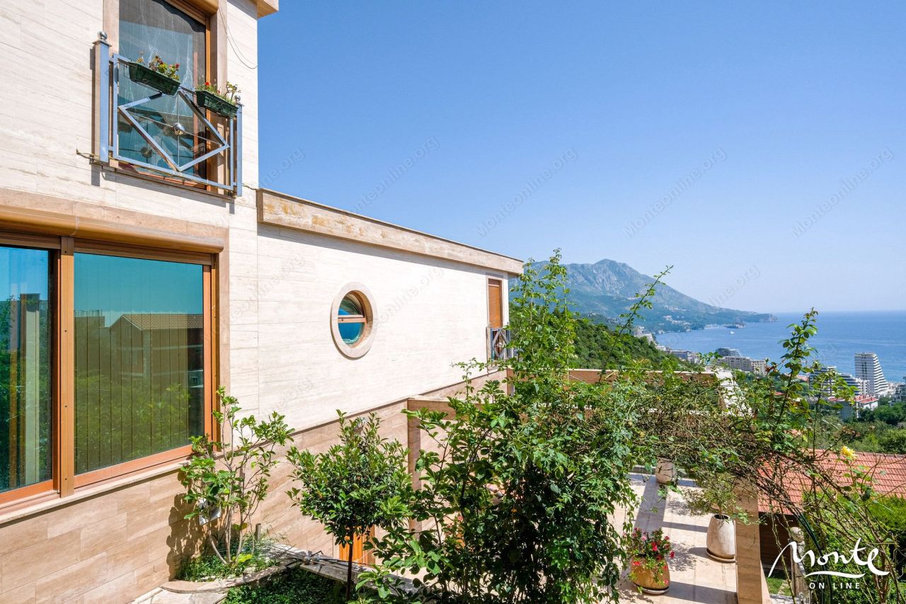Villa à Becici, Monténégro, 430 m² - image 3
