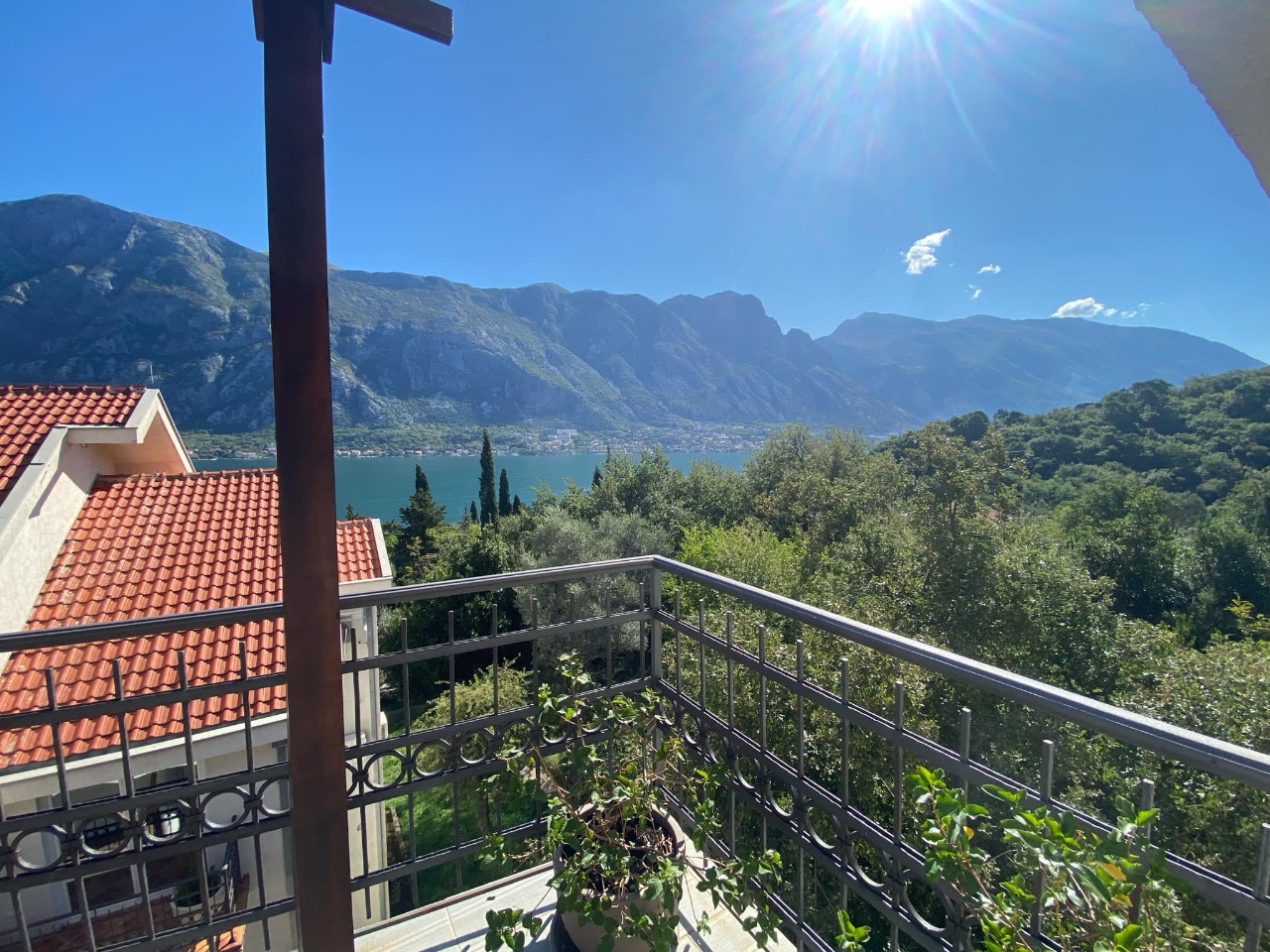 Appartamenti a Perzagno, Montenegro, 89 m² - foto 3