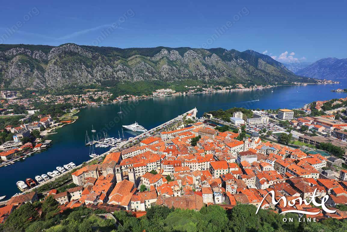 Apartment in Prkanj, Montenegro, 52 m² - Foto 3