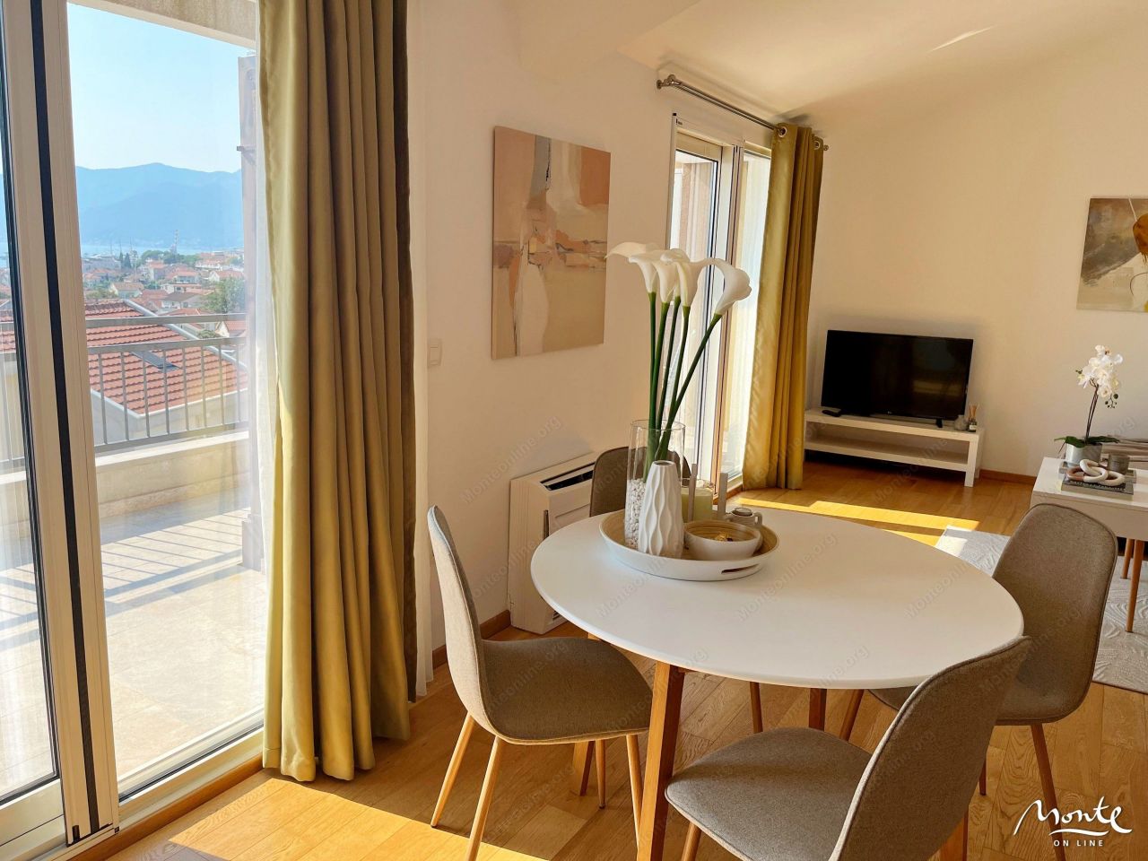 Apartment in Tivat, Montenegro, 99 m² - picture 3