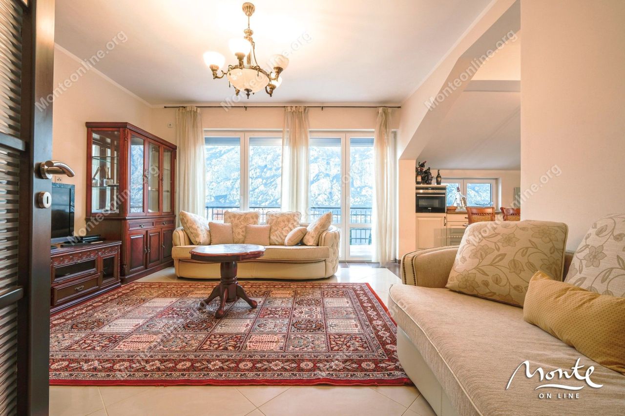 Apartment in Prkanj, Montenegro, 97 m² - Foto 3