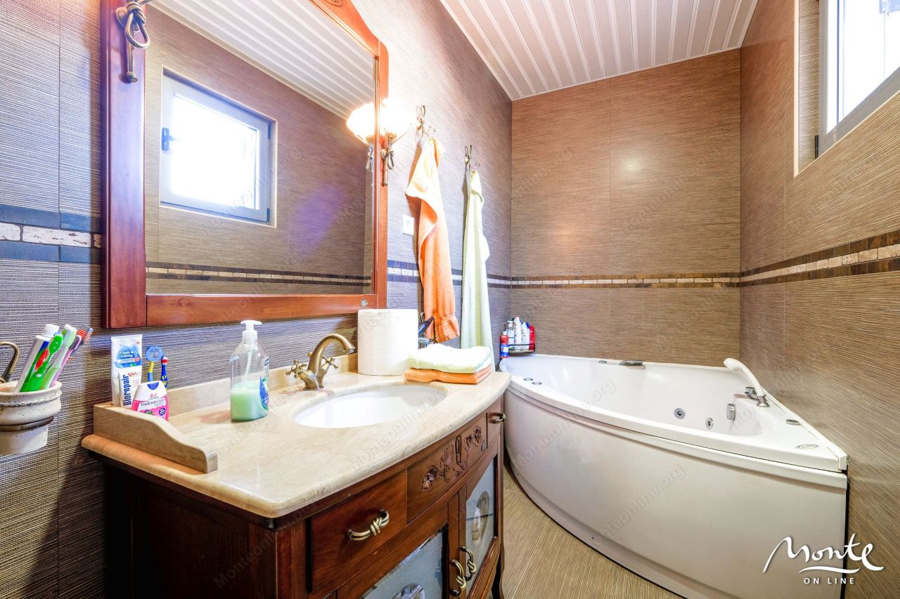 Appartamenti a Budva, Montenegro, 179 m² - foto 4