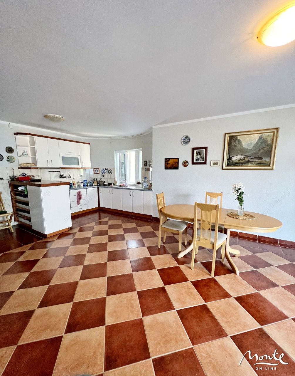 Apartment in Stoliv, Montenegro, 132 m² - picture 4