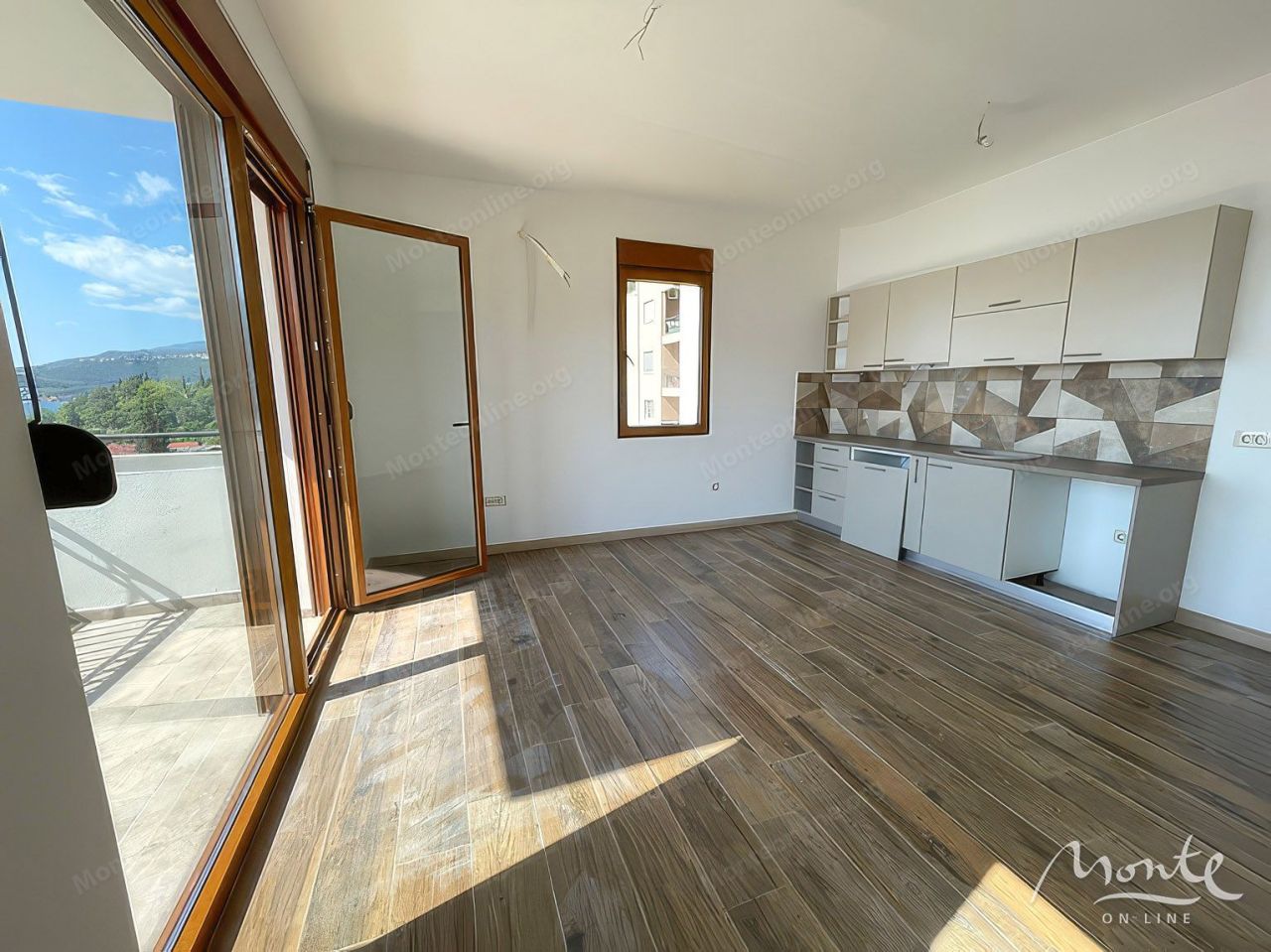 Apartment in Kumbor, Montenegro, 87.5 m² - Foto 5