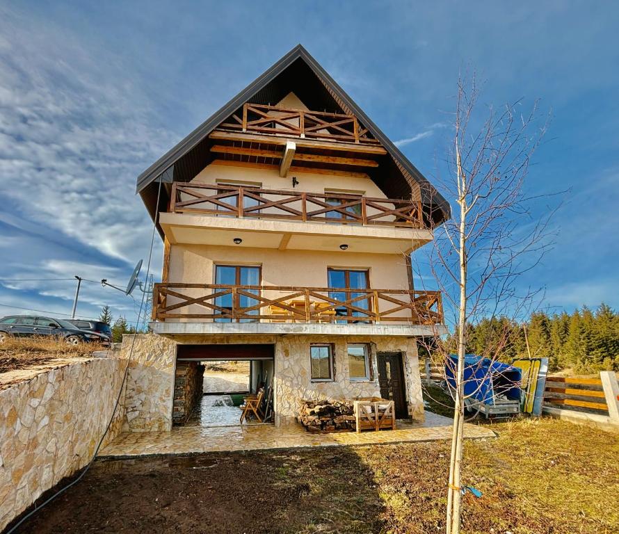 Villa à Zabljak, Monténégro, 274 m² - image 6