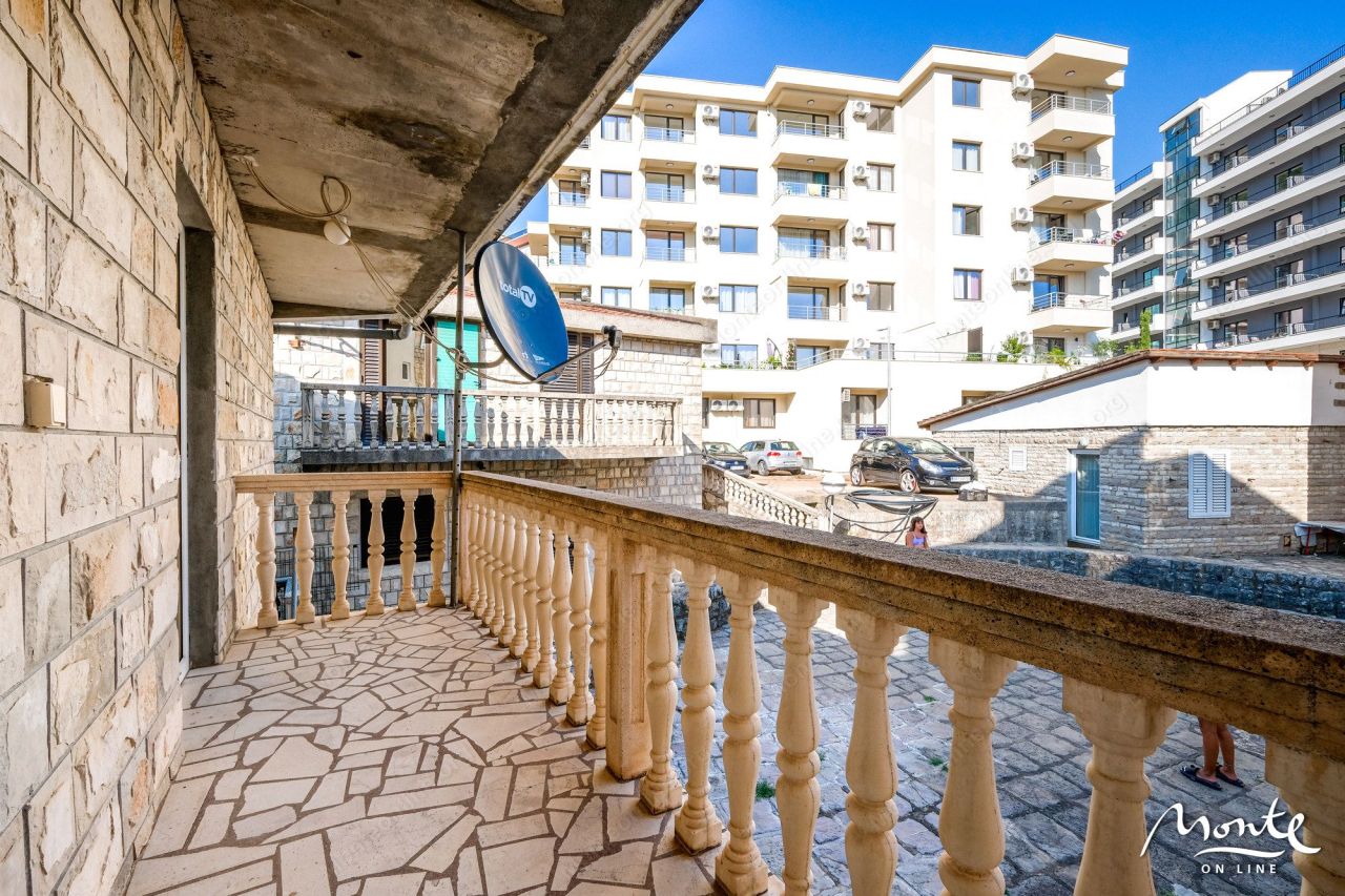 Villa a Becici, Montenegro, 195 m² - foto 6