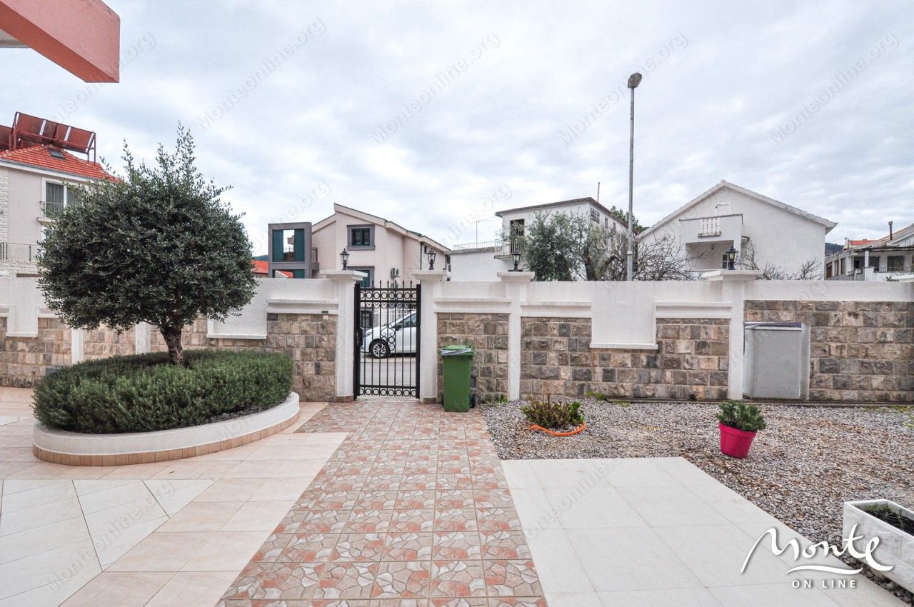 Hôtel à Budva, Monténégro, 1 256 m² - image 6