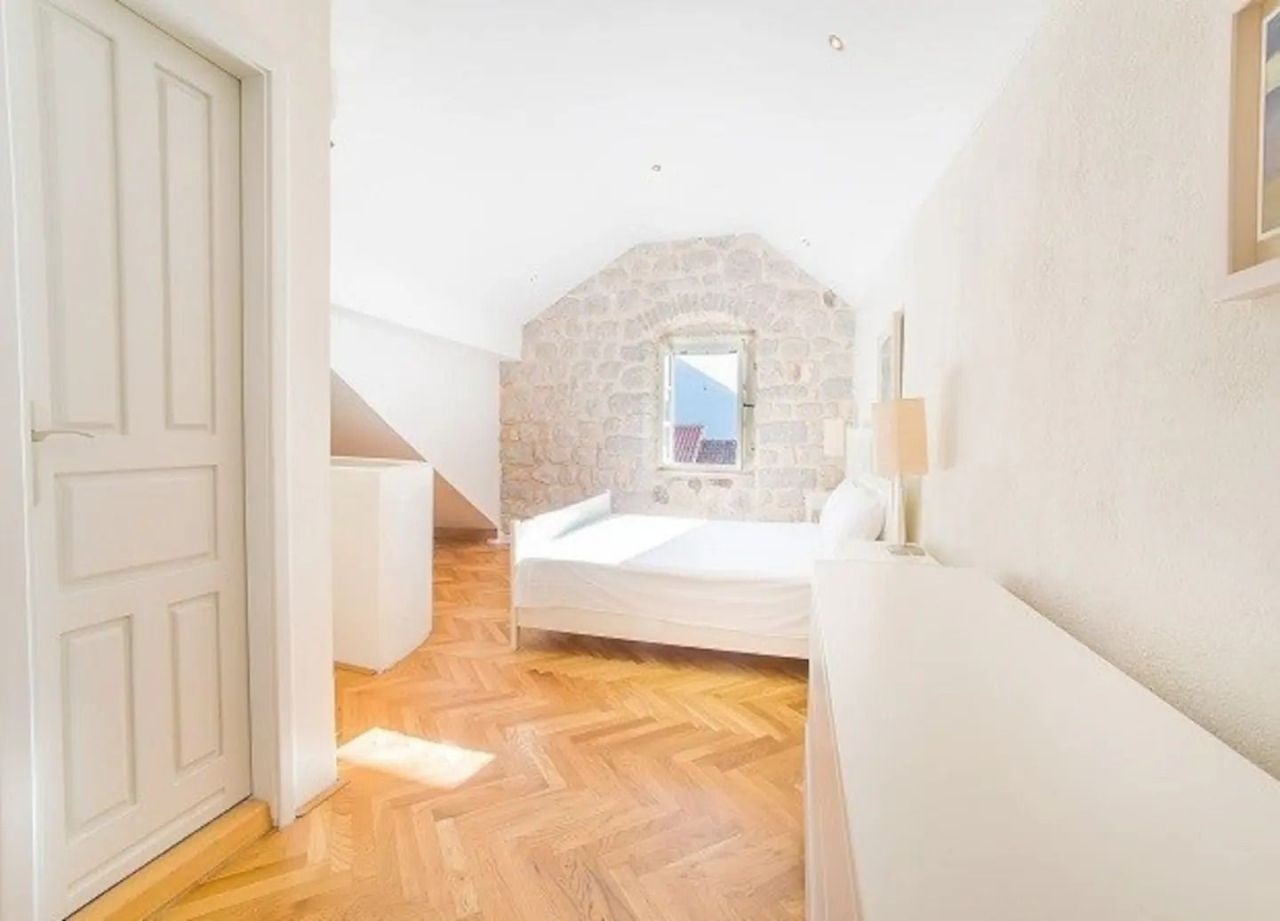 Villa in Perast, Montenegro, 95 m² - Foto 7