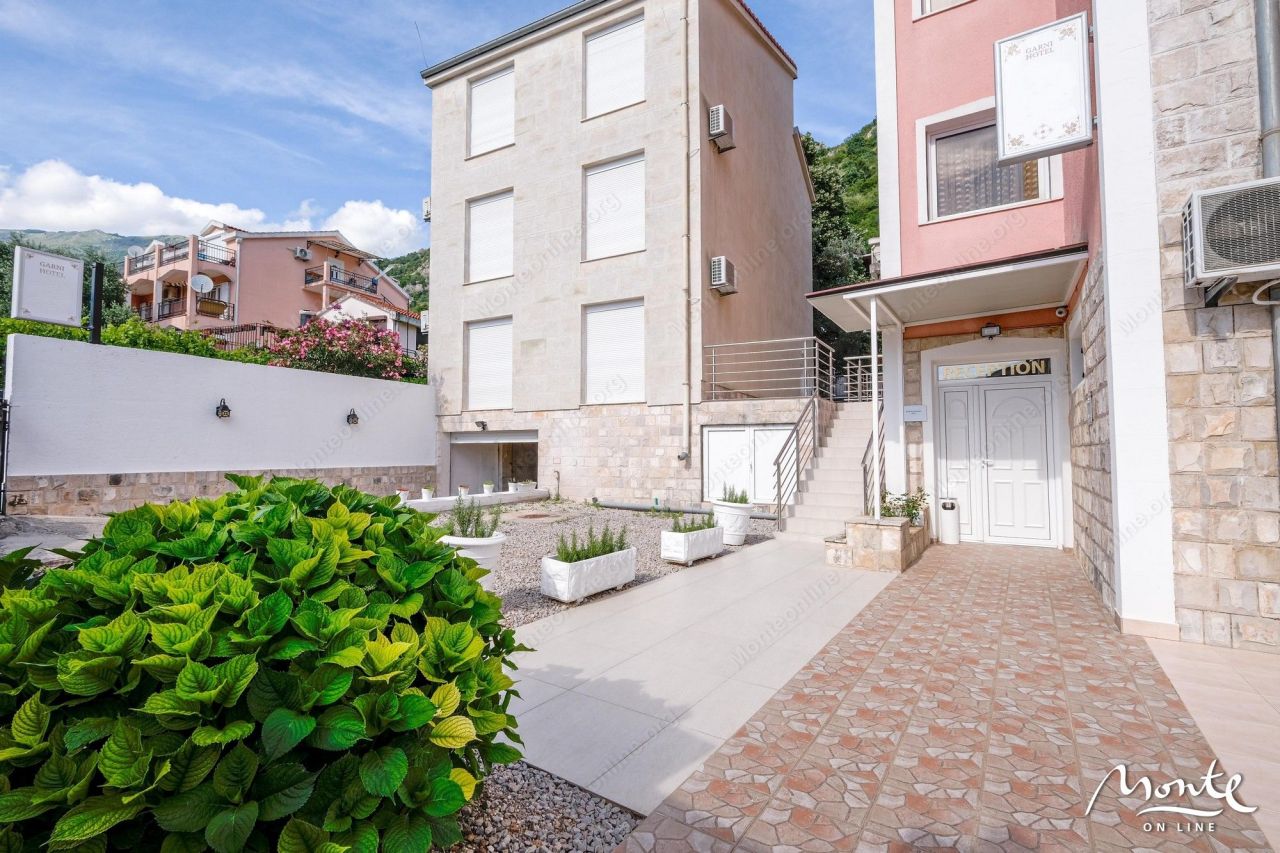 Hôtel à Budva, Monténégro, 1 256 m² - image 7