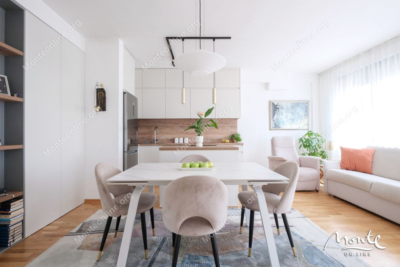 Apartment in Tivat, Montenegro, 63 m² - picture 7