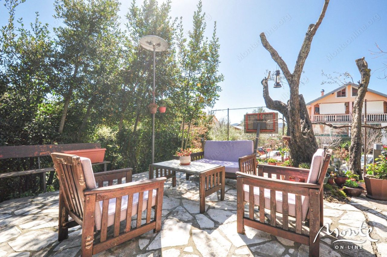 Villa a Tivat, Montenegro, 525 m² - foto 7