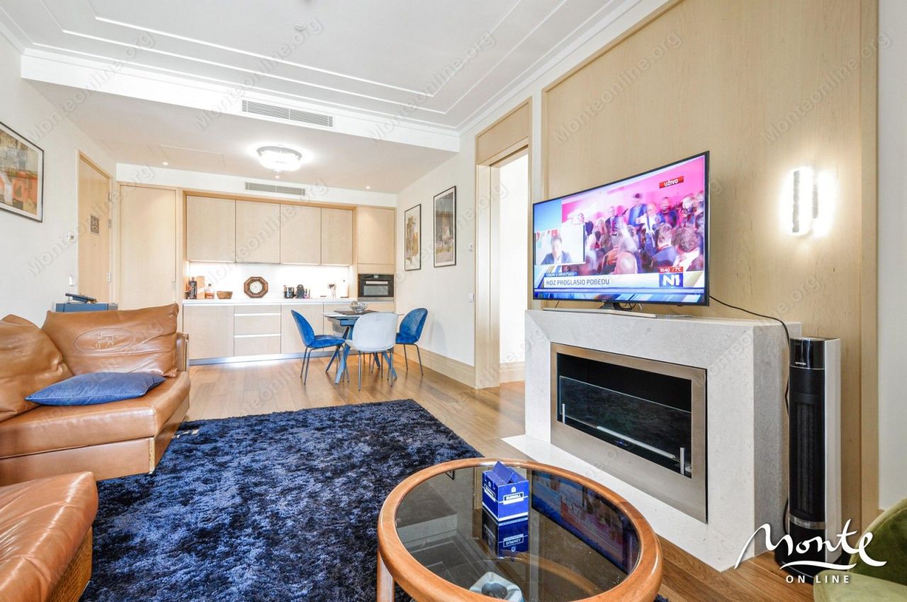 Apartment in Tivat, Montenegro, 69 m² - picture 8