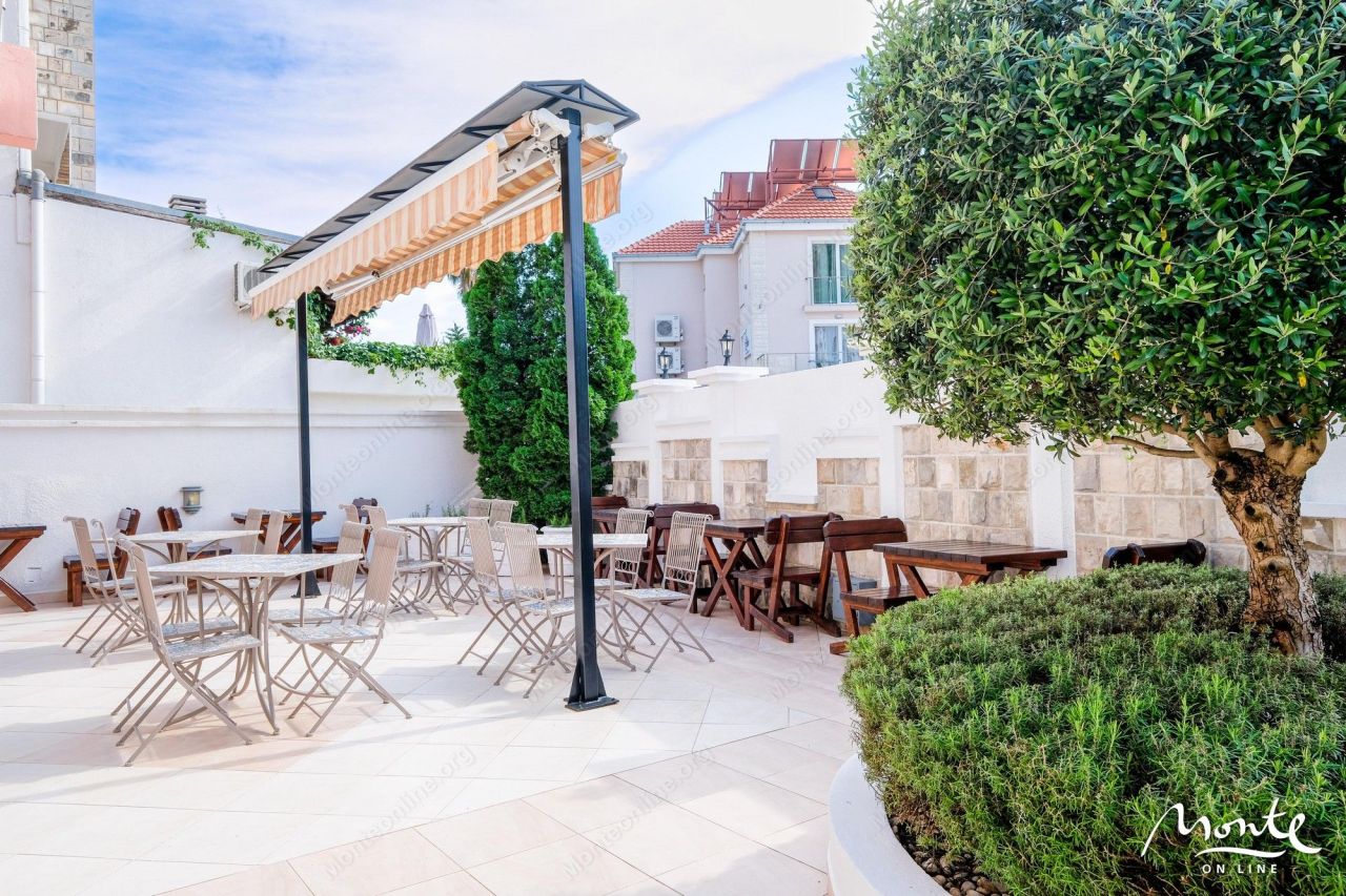 Hôtel à Budva, Monténégro, 1 256 m² - image 8