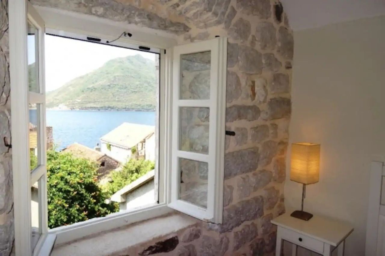 Villa in Perast, Montenegro, 95 m² - Foto 8