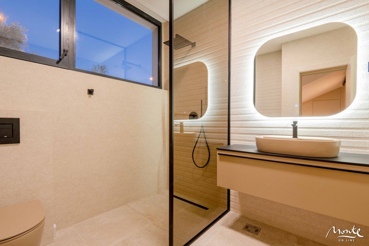 Villa in Przno, Montenegro, 240 m² - Foto 9