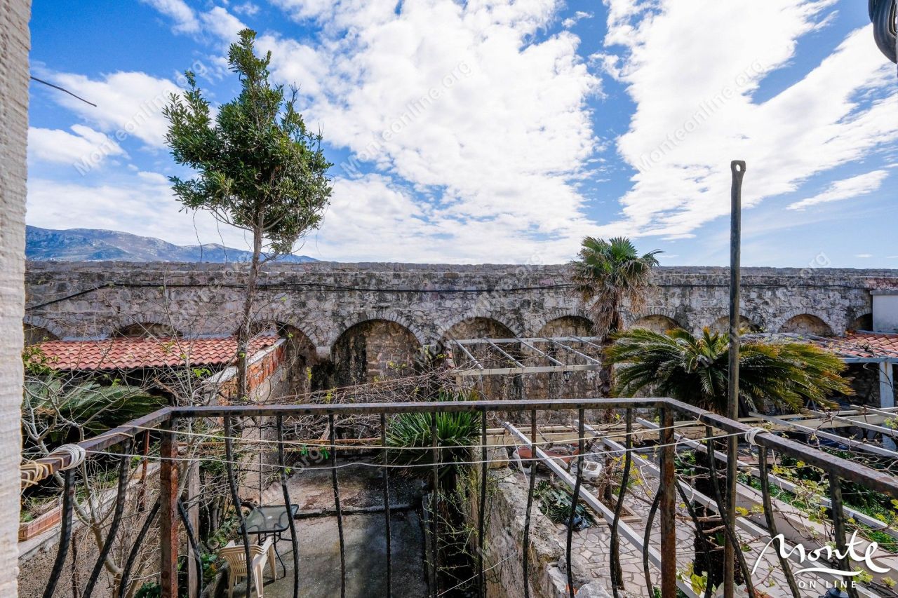 Villa a Budva, Montenegro, 91 m² - foto 10