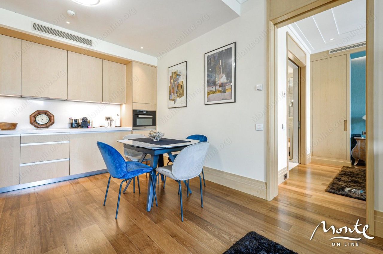 Apartment in Tivat, Montenegro, 69 m² - picture 10