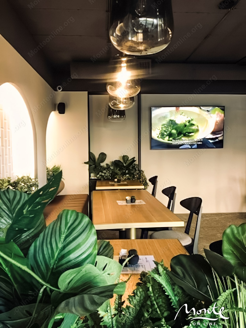 Hotel in Budva, Montenegro, 96 m² - picture 10