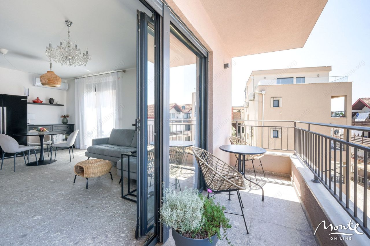 Apartment in Tivat, Montenegro, 77 m² - picture 10