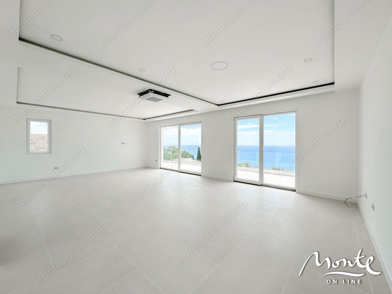 Villa en Rezevici, Montenegro, 217 m² - imagen 11