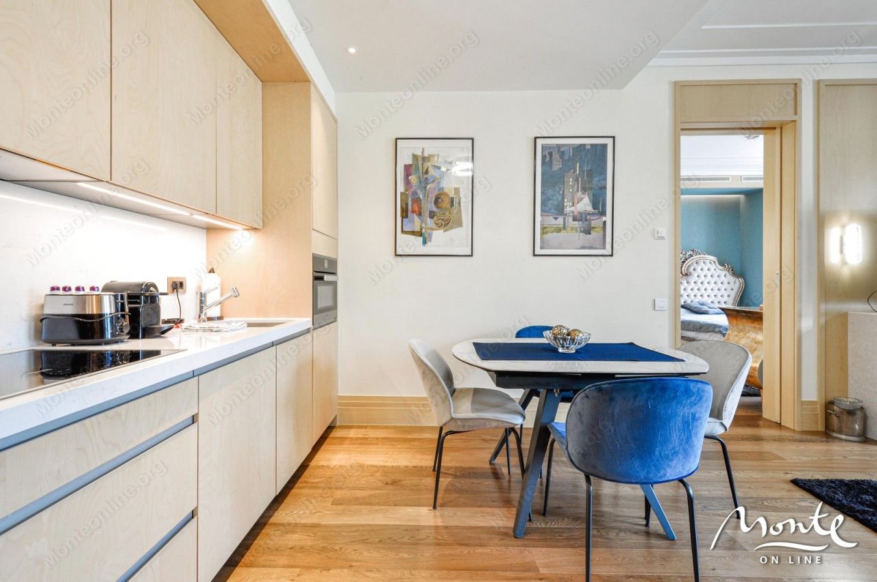 Apartment in Tivat, Montenegro, 69 m² - picture 11